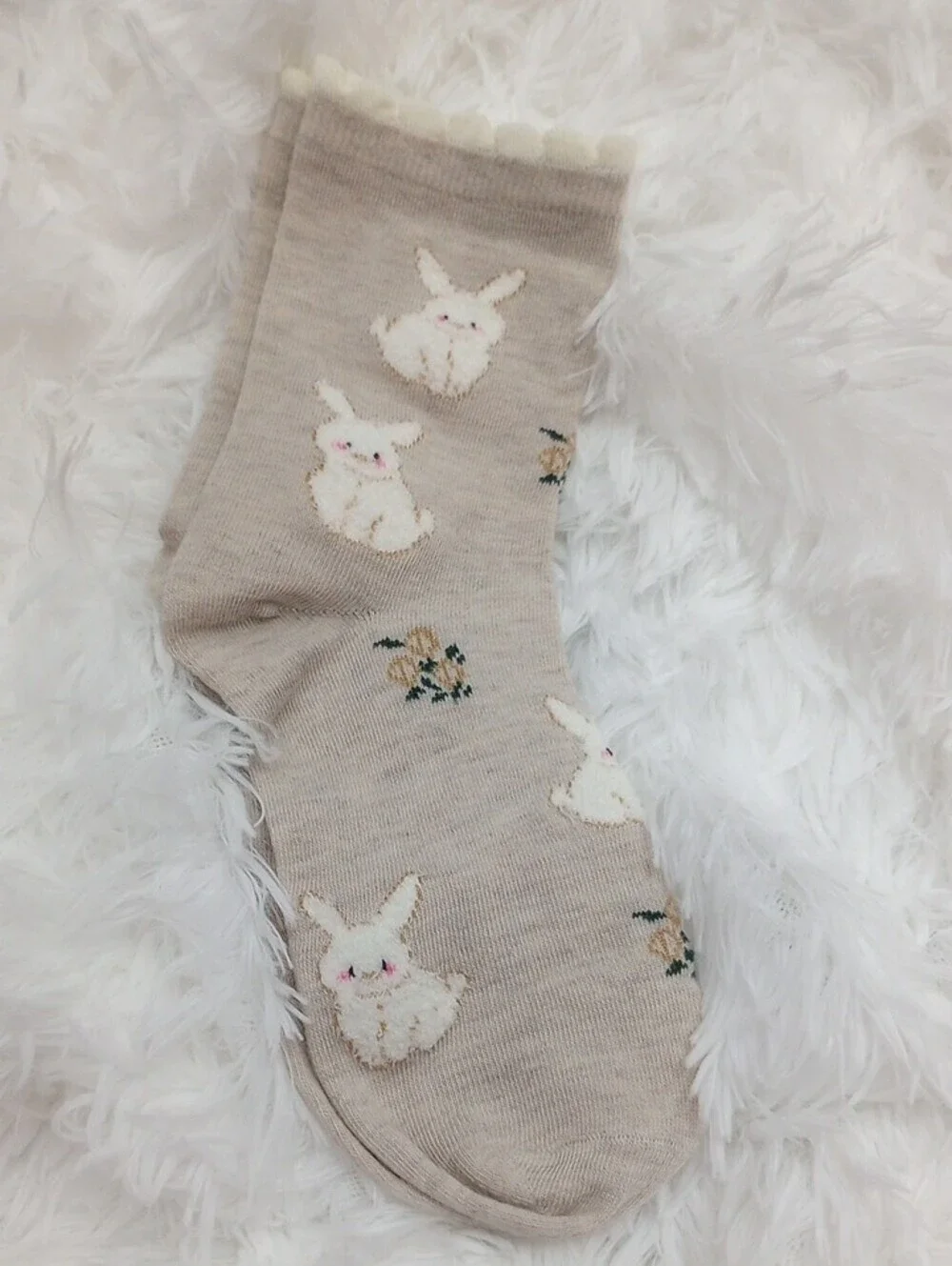 Taupe Cream Bunny Pattern Socks Mid-calf Scallop Cozy Socks